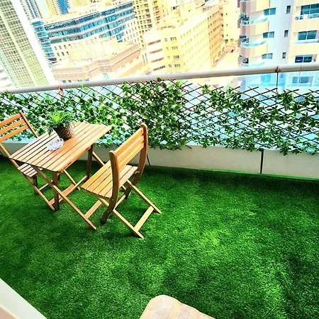 Diamond Marina Inn, Offers Spacious Apartment 5 Min Walk To Jbr Beach And Metro Dubai Exterior photo