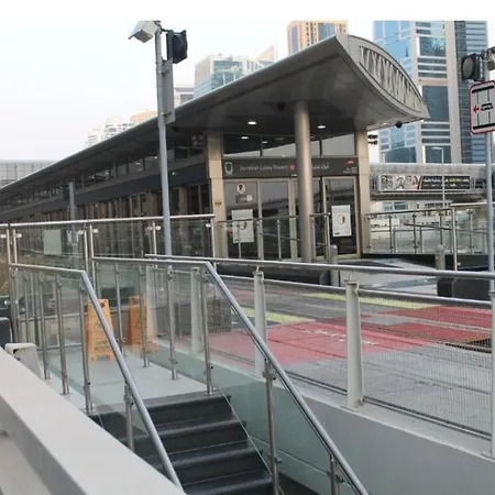 Diamond Marina Inn, Offers Spacious Apartment 5 Min Walk To Jbr Beach And Metro Dubai Exterior photo